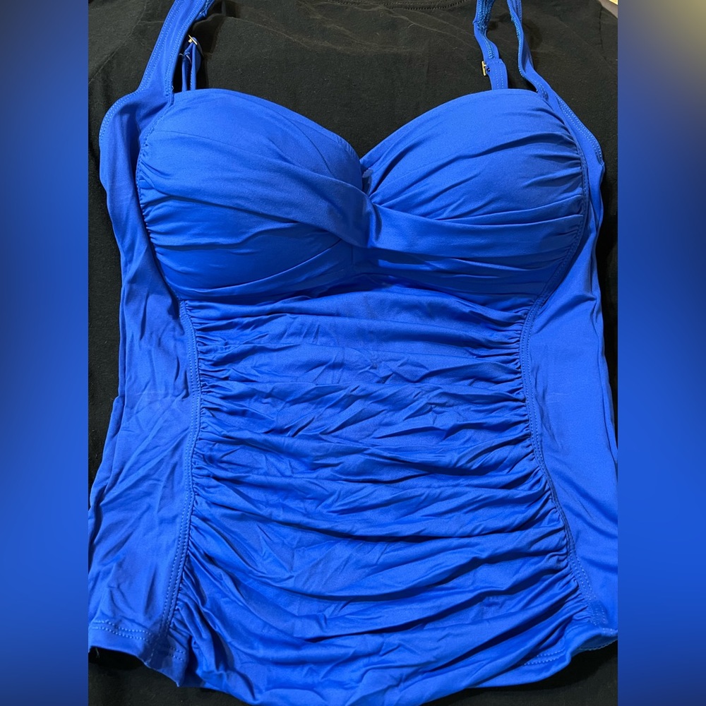 LeBlanca Twisted and Rouched Tankini Top Size 8 NWT